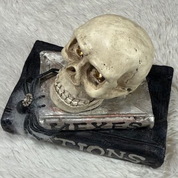 Rhinestone Eyes Skull & Rhinestone Spider Hexes Potions Book Resin Plaster Decor - Picture 7 of 11